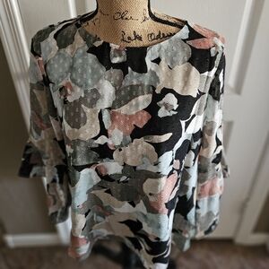 NWT ☆ Kasper Top/Blouse, Size Large Petite, Brand NEW!